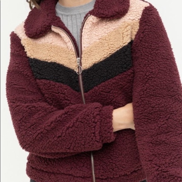 Burgundy Chevron Fleece Jacket - Picture 3 of 4